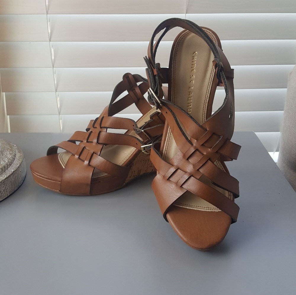 Chinese Laundry Tan Cork Strap Wedges Size 6.5